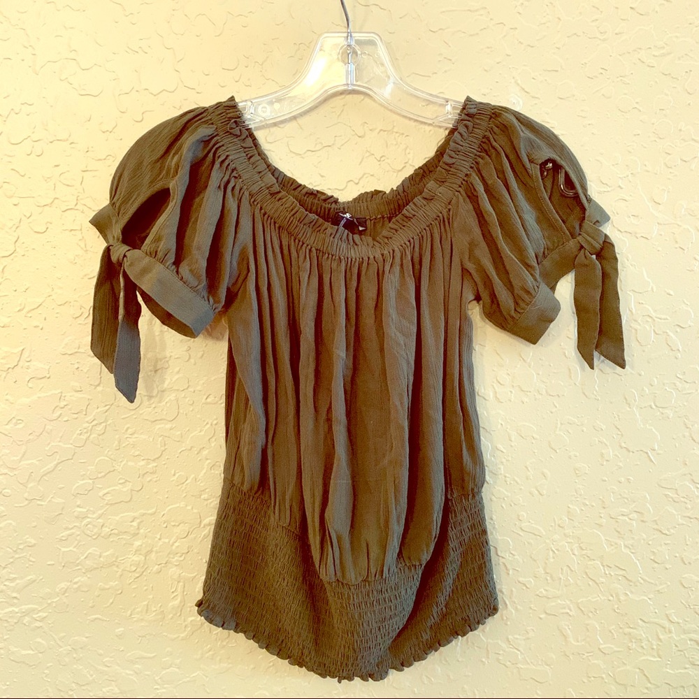 Express Top Green NWT